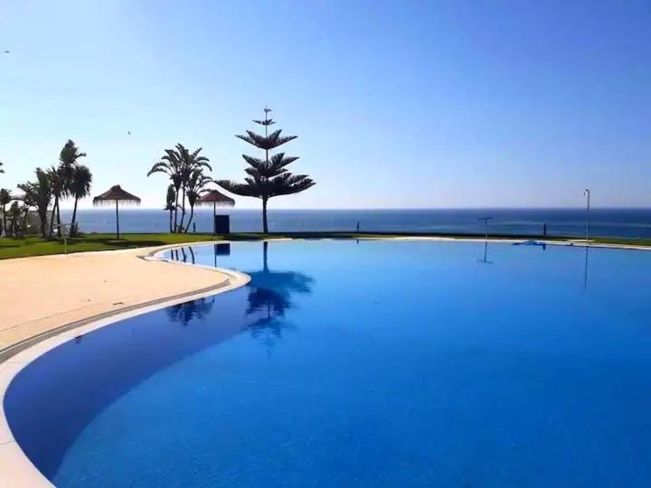 Modern Three-Level Apartment Near The Sea Benalmádena Zewnętrze zdjęcie