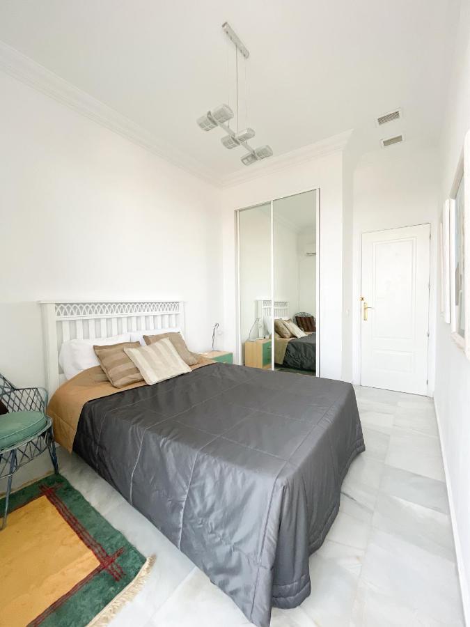 Modern Three-Level Apartment Near The Sea Benalmádena Zewnętrze zdjęcie
