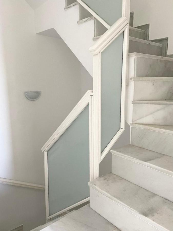 Modern Three-Level Apartment Near The Sea Benalmádena Zewnętrze zdjęcie