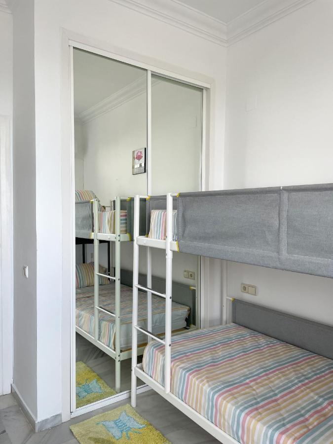 Modern Three-Level Apartment Near The Sea Benalmádena Zewnętrze zdjęcie