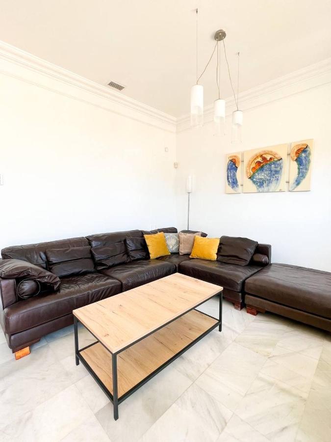 Modern Three-Level Apartment Near The Sea Benalmádena Zewnętrze zdjęcie