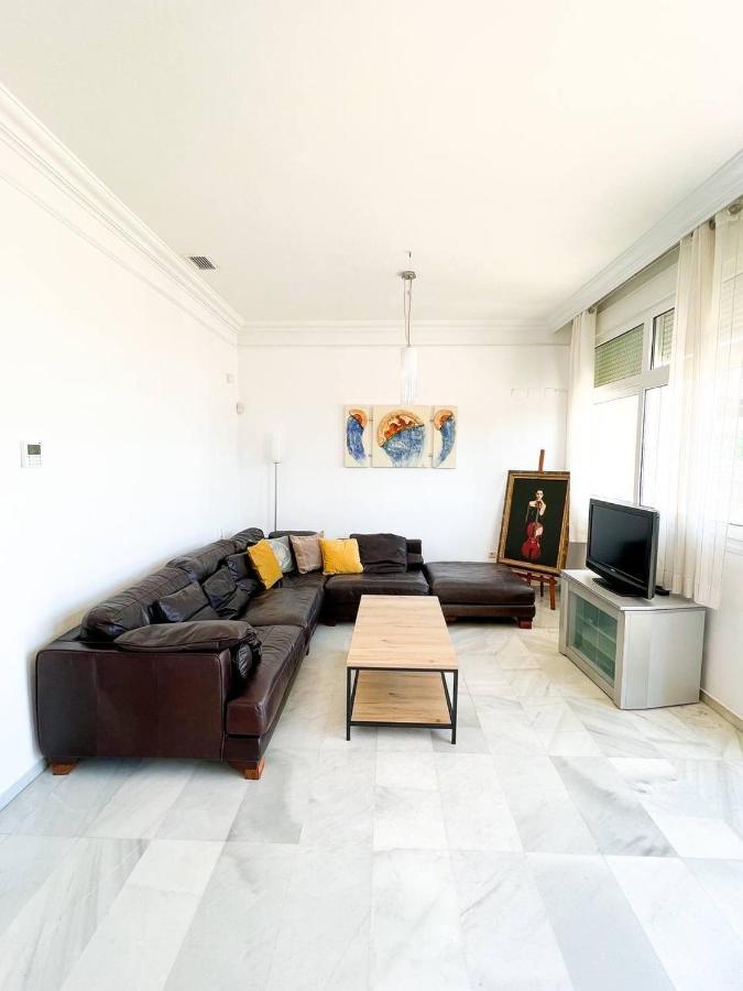 Modern Three-Level Apartment Near The Sea Benalmádena Zewnętrze zdjęcie
